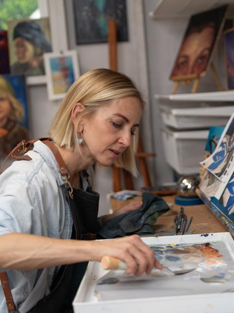 Color photo: considering the color mix